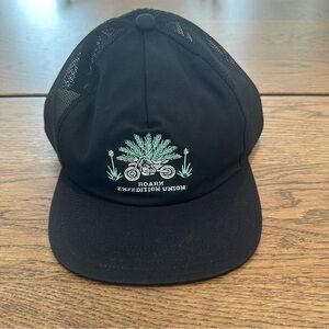 Roark Expedition Union Moto Trucker Men’s Hat One Size NWT